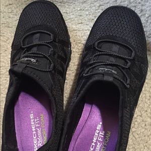 Skechers memory foam sneakers